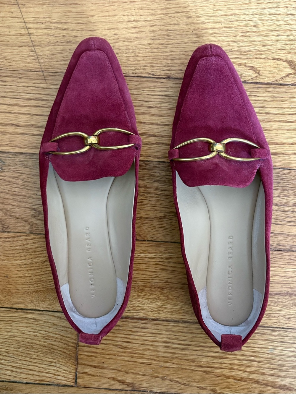 VERONICA BEARD Champlain Suede Chain Loafers in Deep Maroon Size 9